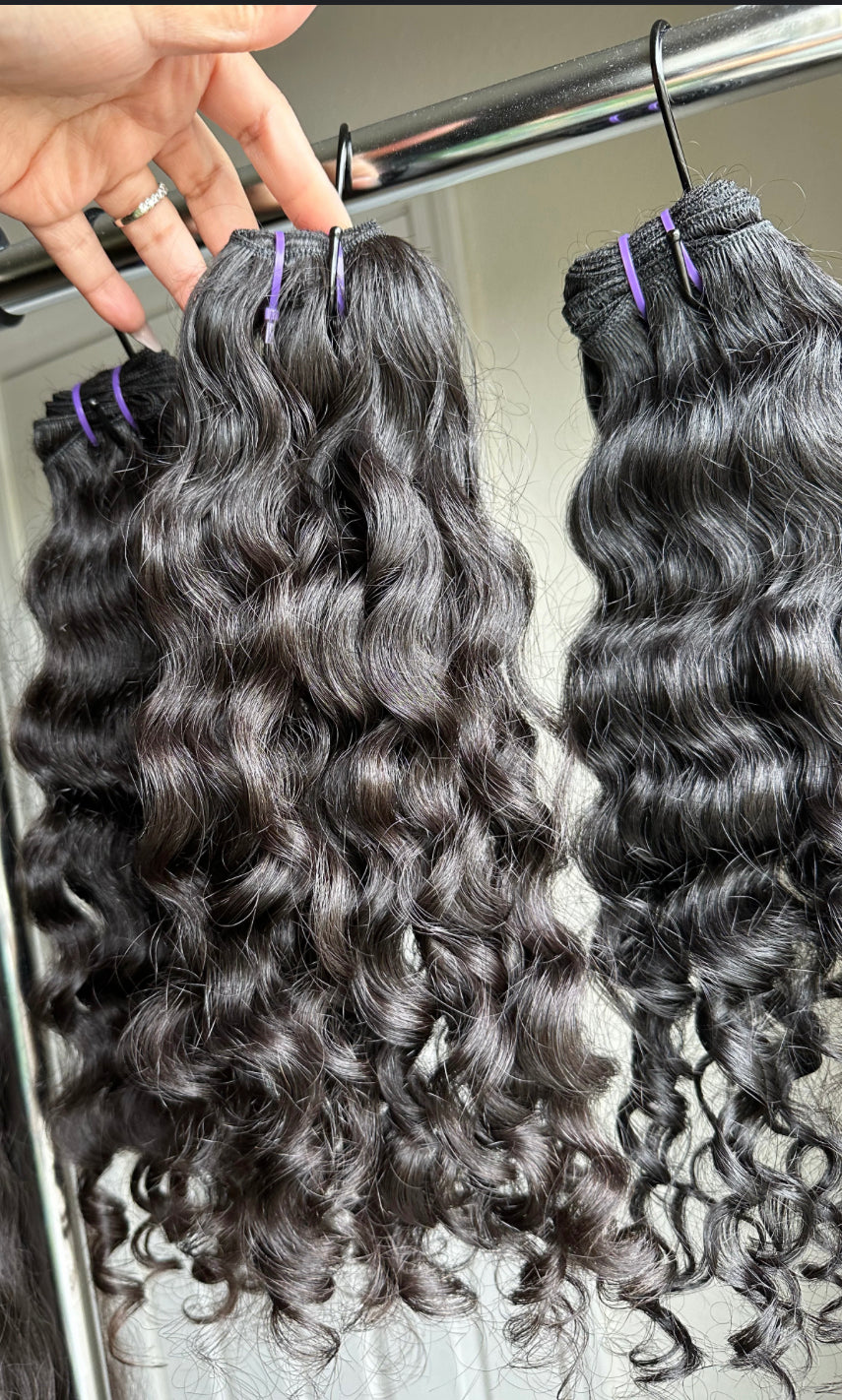 Raw Indian loose wave bundles
